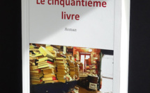 "Le Cinquantième Livre" : un roman si attachant, drôle et émouvant à la fois, qu'on a du mal à le refermer... 